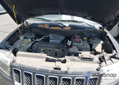 2016 Jeep Compass Sport из США, поврежденный, VIN 1C4NJCBA3GD560530